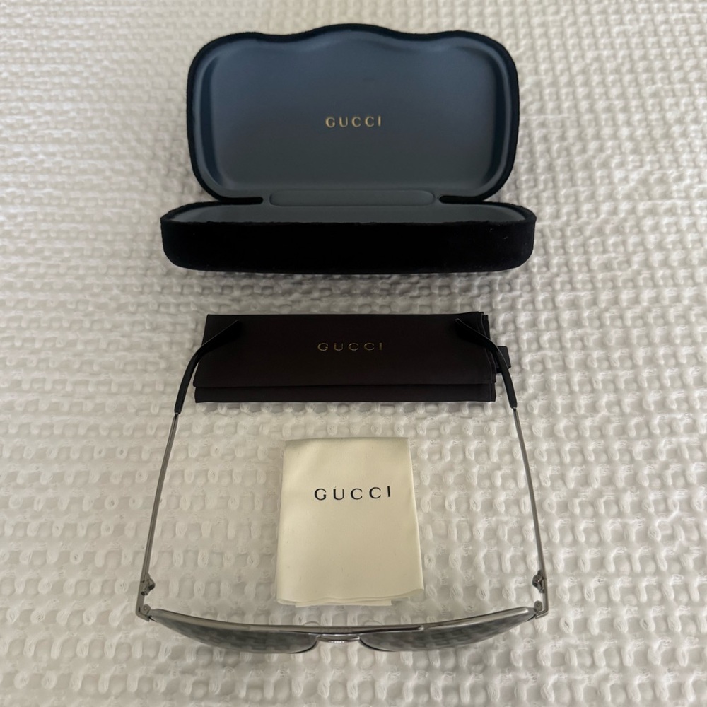 NWT GUCCI Sunglasses - Picture 2 of 5
